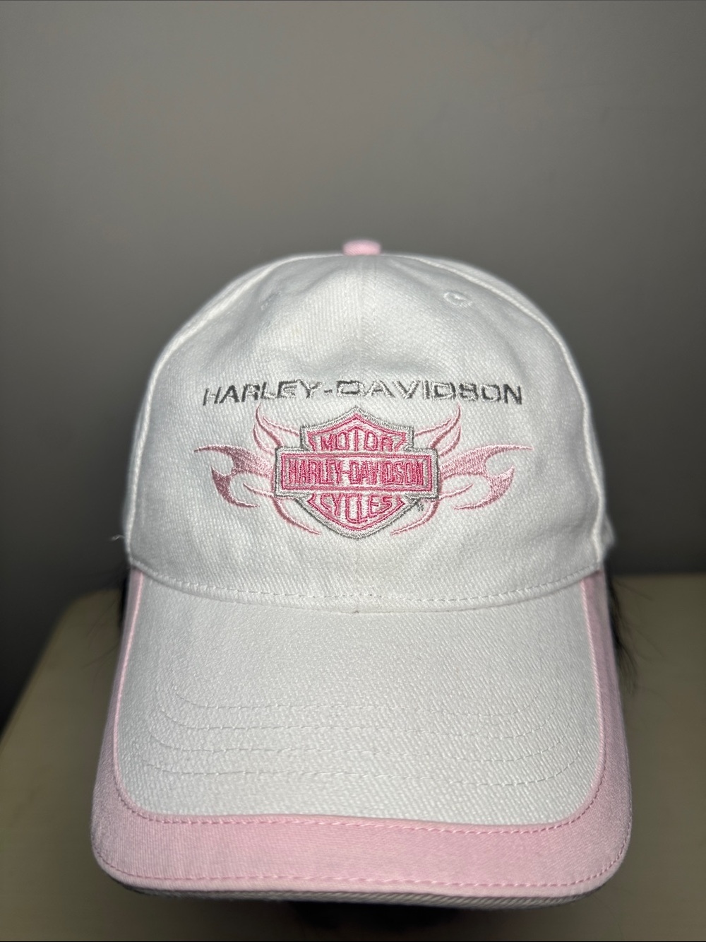 Harley-Davidson White and Pink Embroidered Women's cotton hat